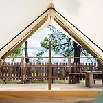Glamping Komarno *