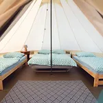 Luxe tent Glamping Komarno *