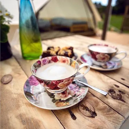 Glamping Komarno Luksustelt *