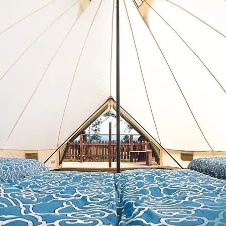 Glamping Komarno * Jelenia Gora