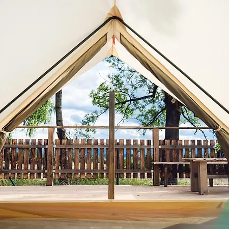 Glamping Komarno *